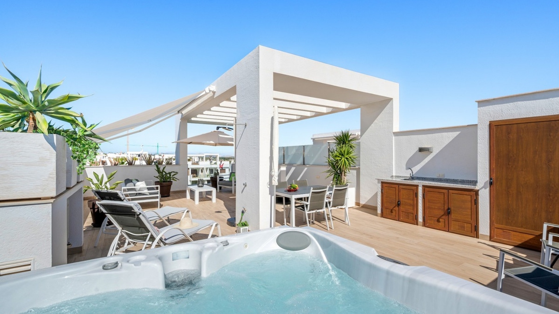 Resale - Apartment - Torrevieja - Torrevieja Centro