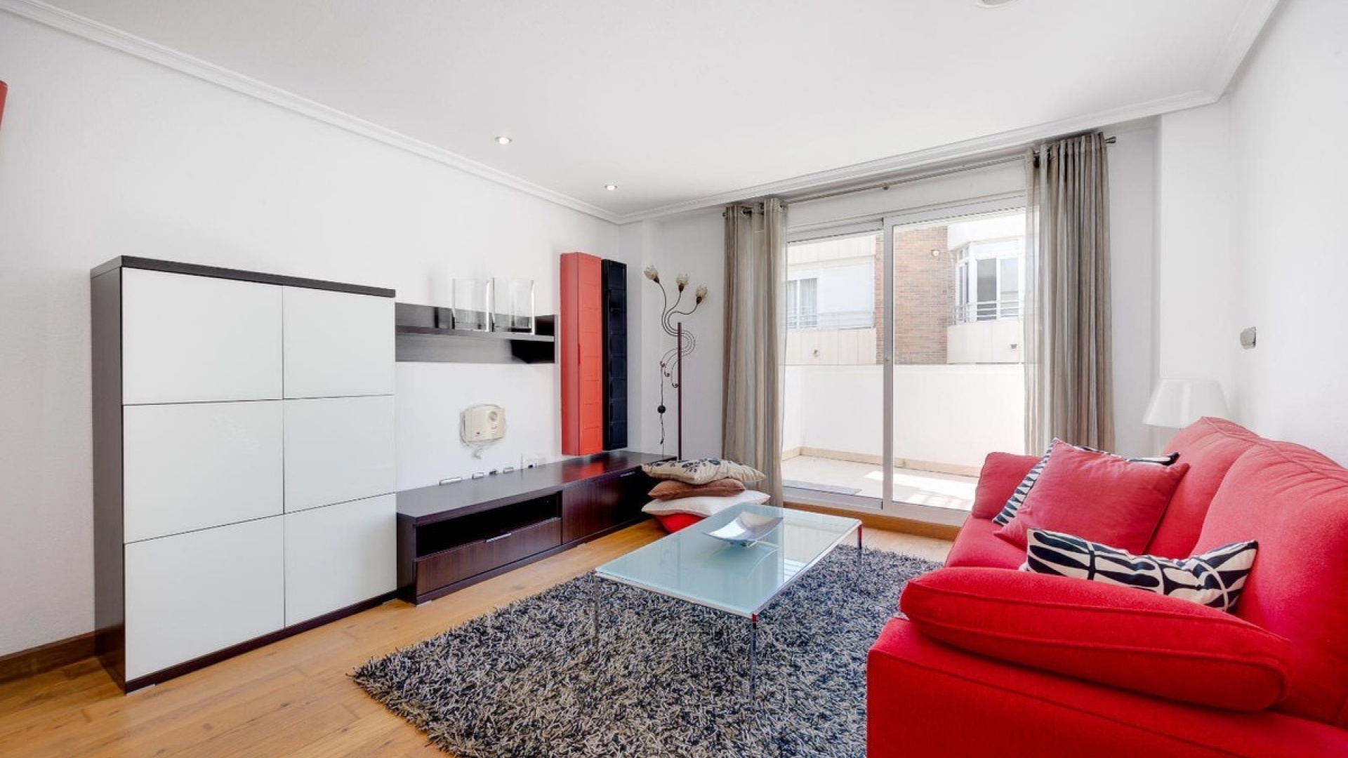 Resale - Apartment - Torrevieja - Torrevieja Centro