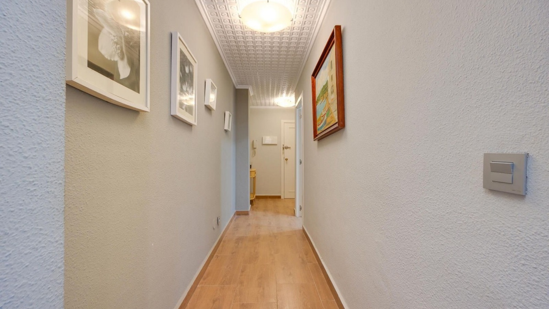 Resale - Apartment - Torrevieja - Torrevieja Centro