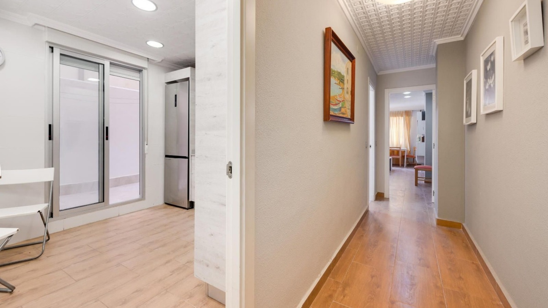 Resale - Apartment - Torrevieja - Torrevieja Centro