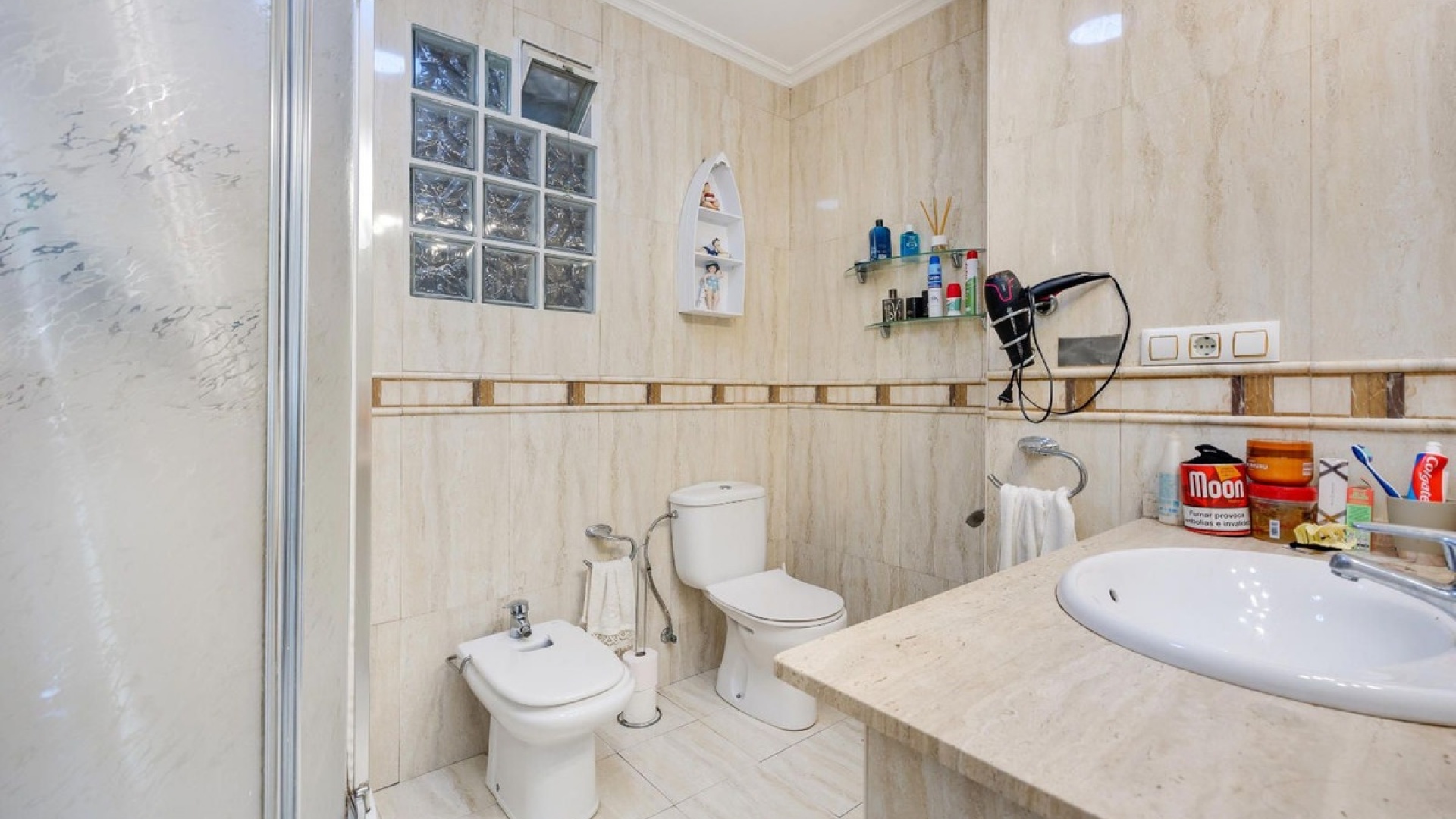 Resale - Apartment - Torrevieja - Torrevieja Centro
