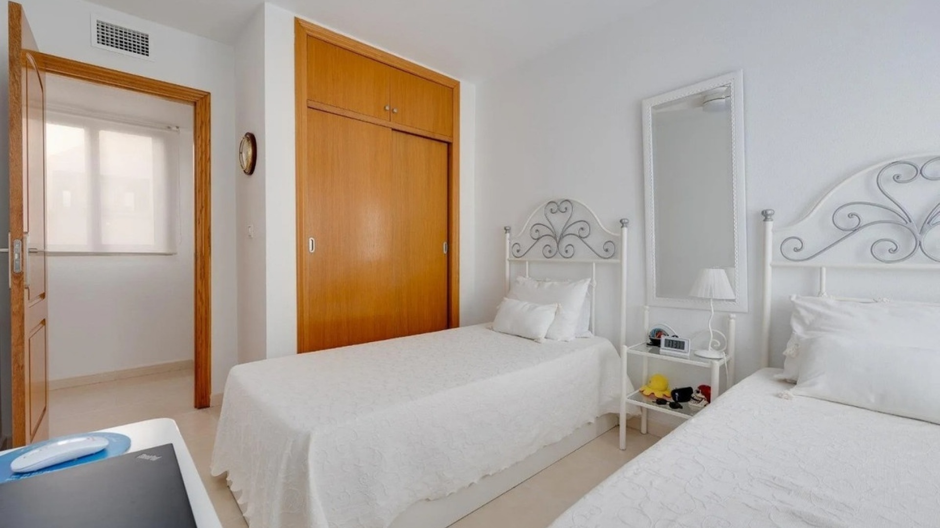 Resale - Apartment - Torrevieja - Torrevieja Centro