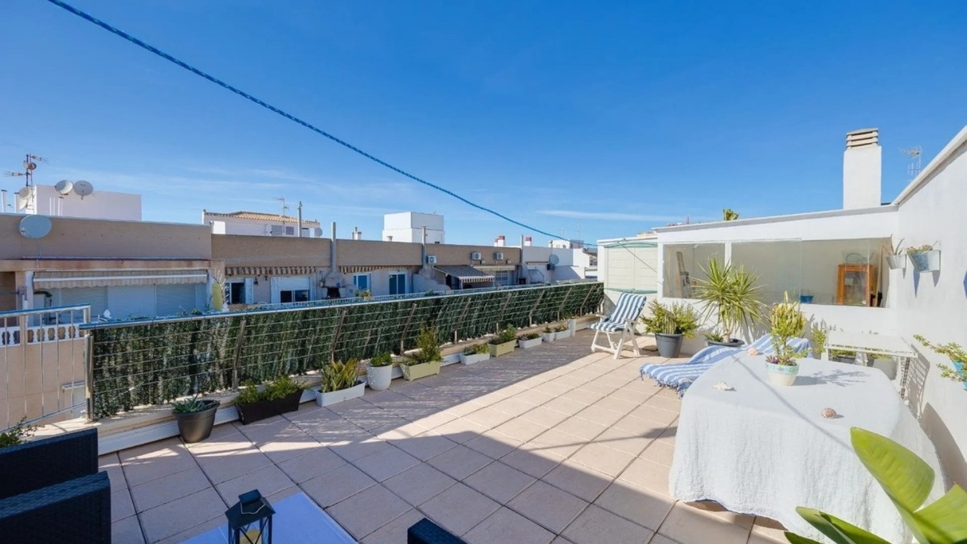 Resale - Apartment - Torrevieja - Torrevieja Centro