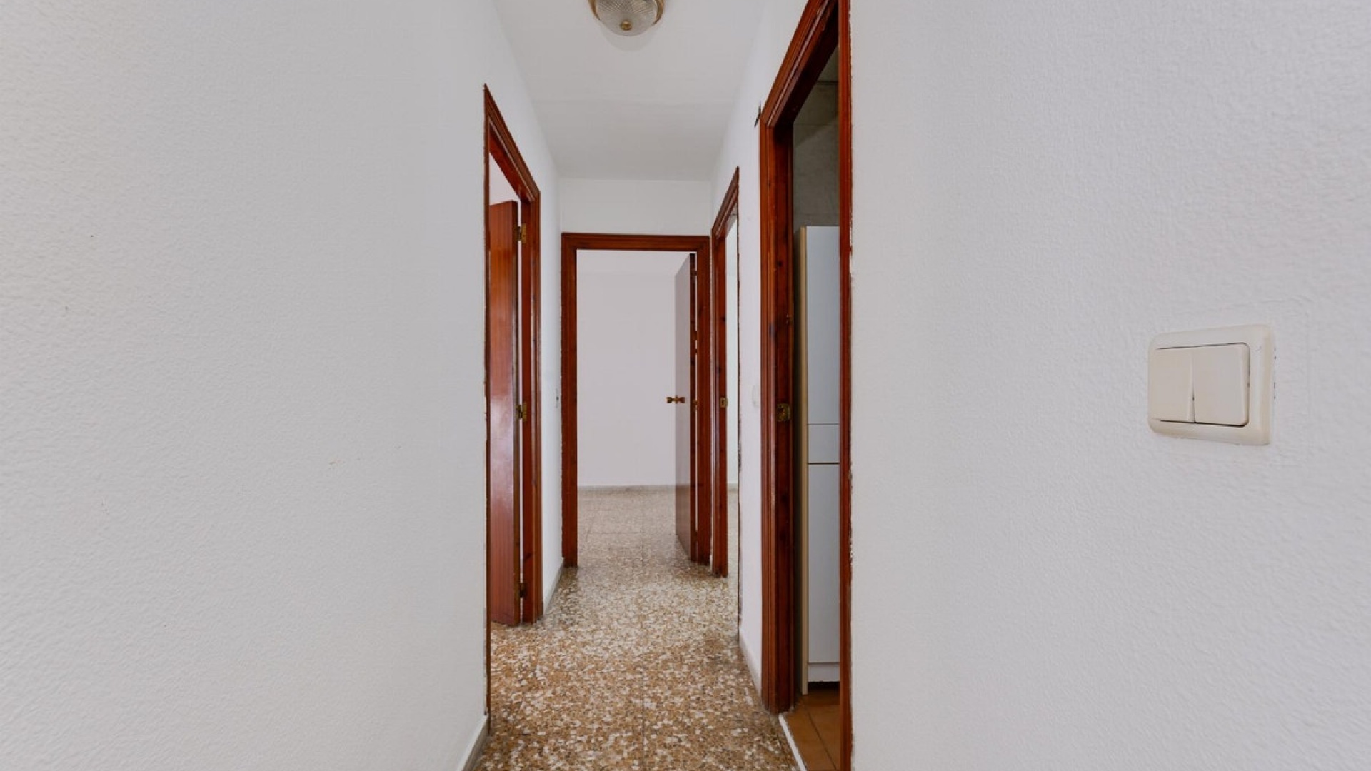 Resale - Apartment - Torrevieja - Torrevieja Centro