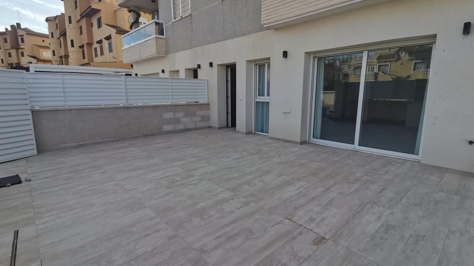 Resale - Apartment - Torrevieja - Torrevieja Centro