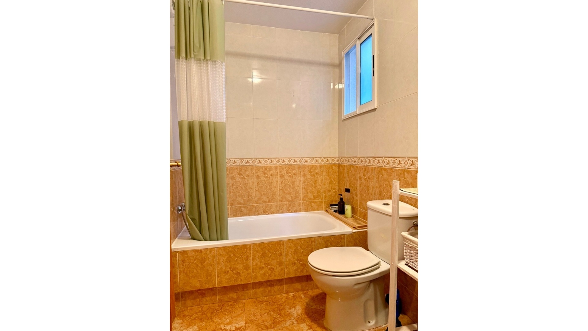 Resale - Apartment - Torrevieja - Torrevieja Centro