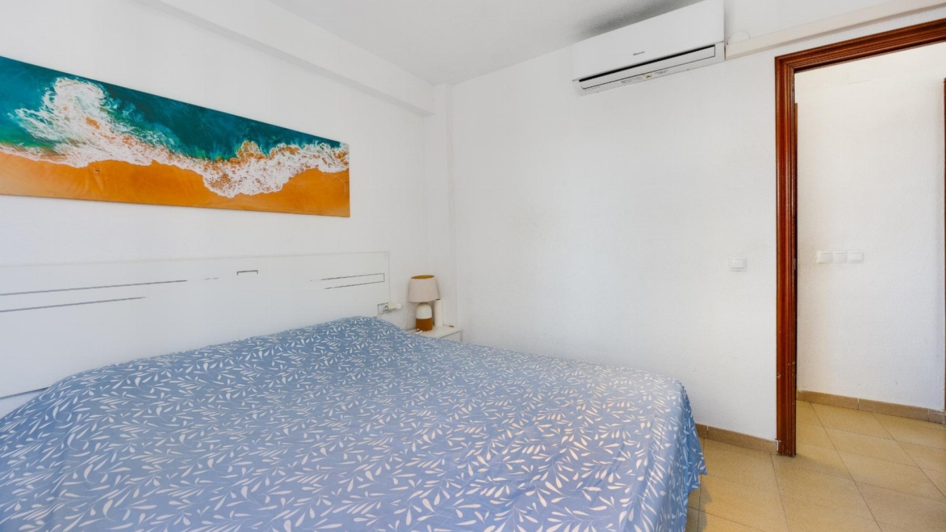 Resale - Apartment - Torrevieja - Torrevieja Centro