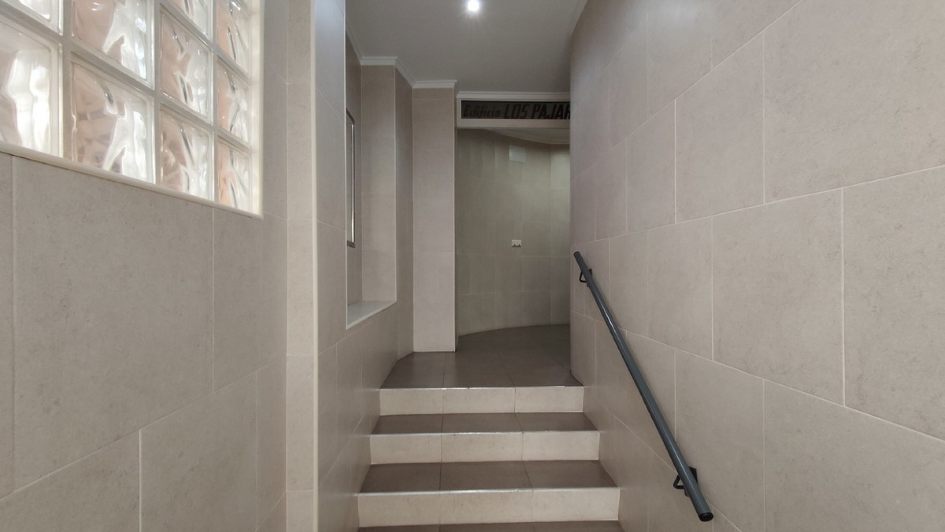 Resale - Apartment - Torrevieja - Torrevieja Centro