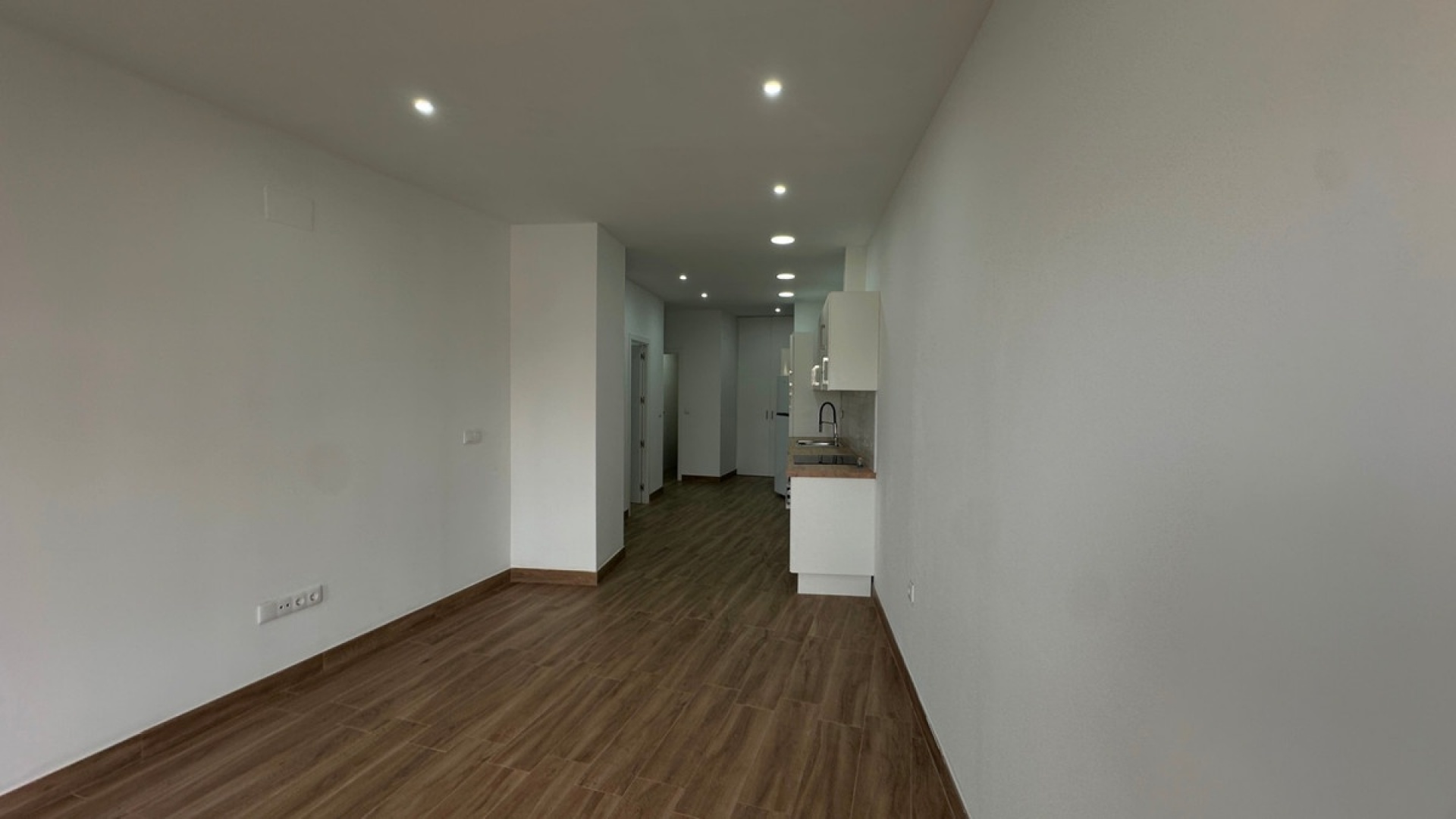 Resale - Apartment - Torrevieja - Torrevieja Centro