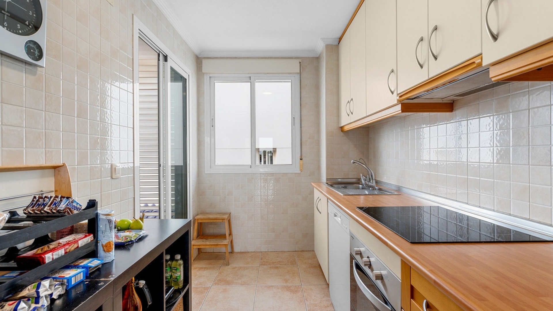 Resale - Apartment - Torrevieja - Torrevieja Centro