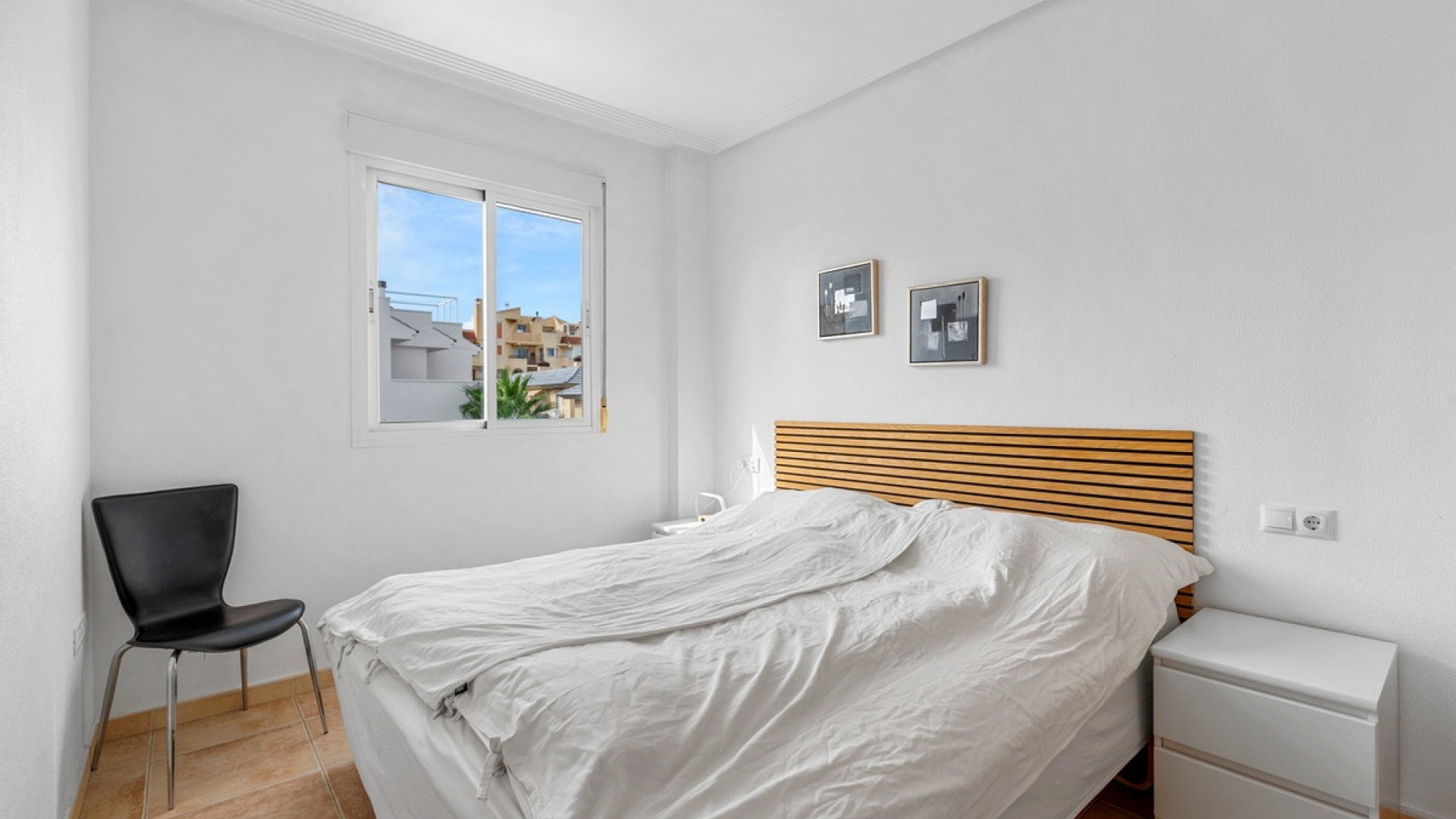 Resale - Apartment - Torrevieja - Torrevieja Centro