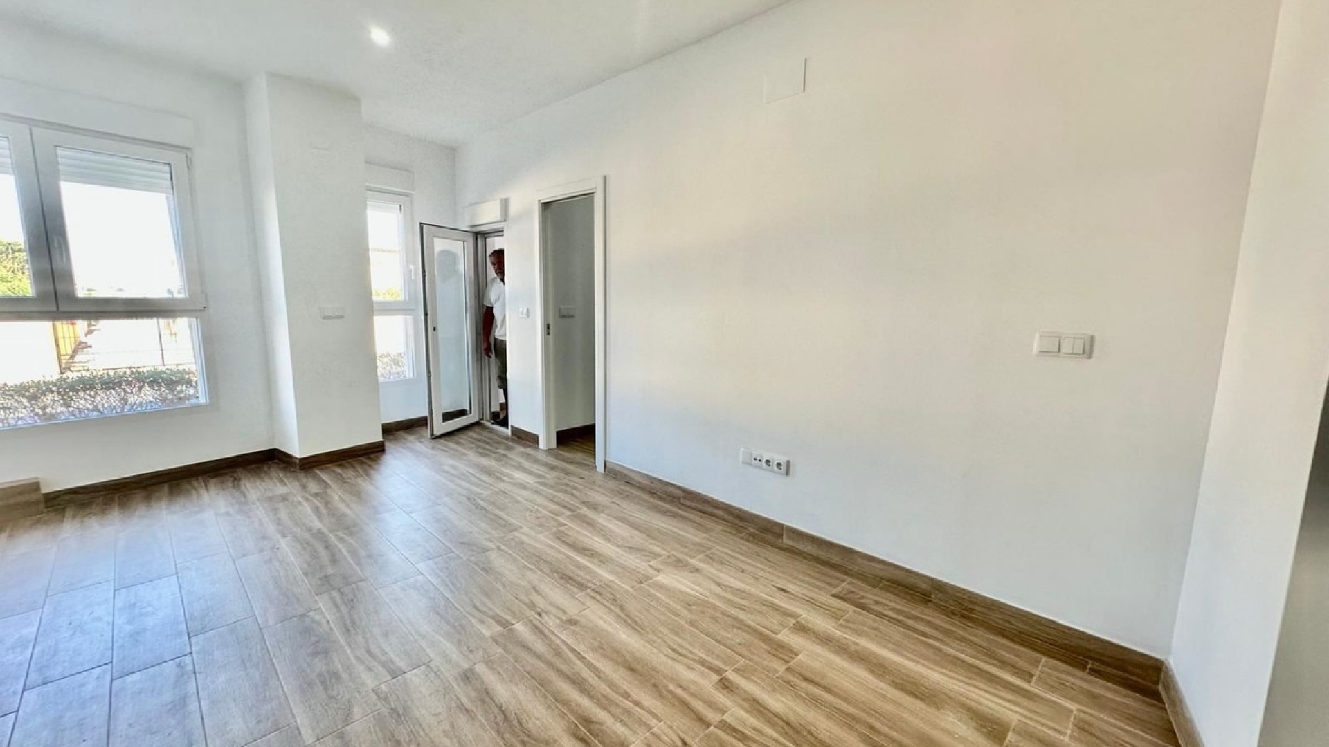 Resale - Apartment - Torrevieja - Torrevieja Centro