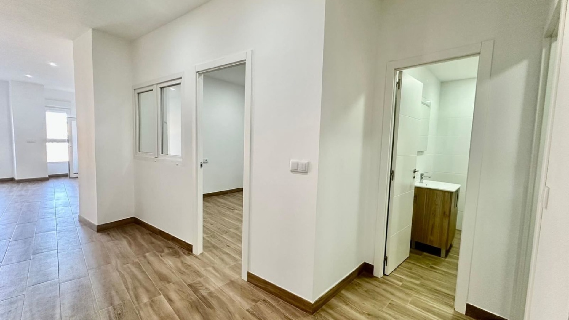 Resale - Apartment - Torrevieja - Torrevieja Centro