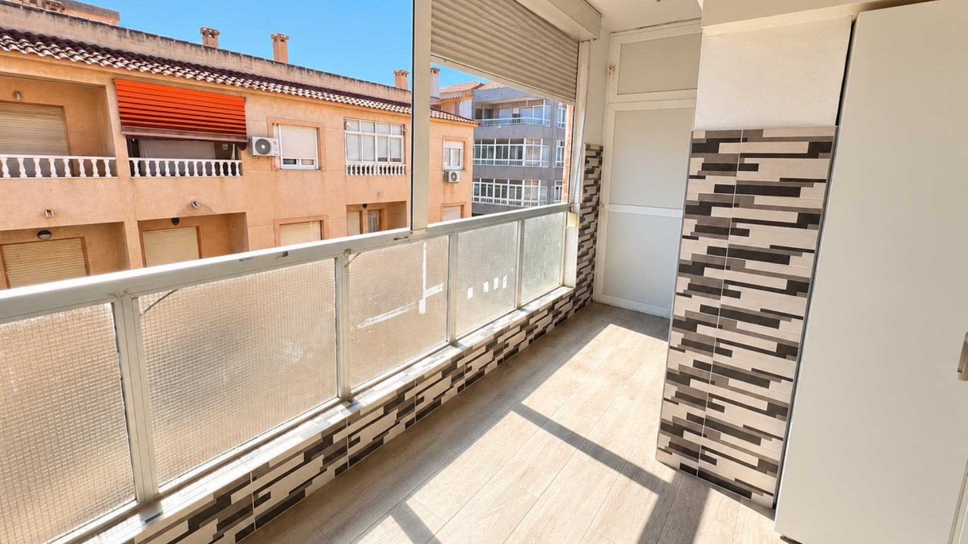 Resale - Apartment - Torrevieja - Torrevieja Centro