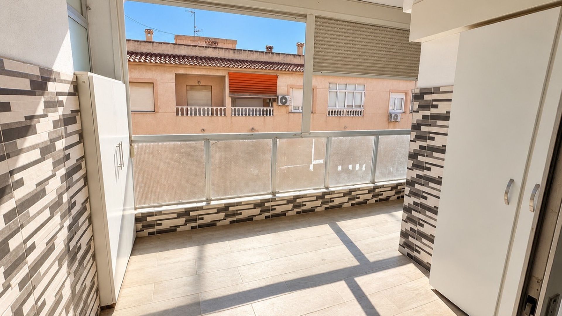 Resale - Apartment - Torrevieja - Torrevieja Centro