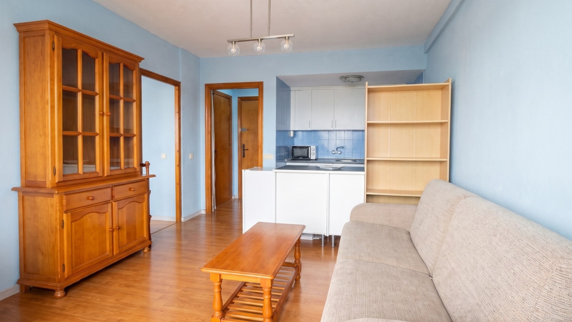 Resale - Apartment - Torrevieja - Torrevieja Centro
