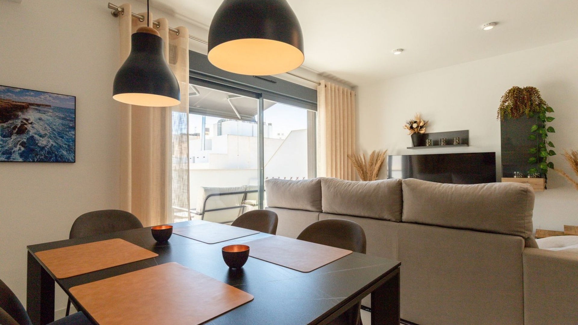 Resale - Apartment - Torrevieja - Torrevieja Centro