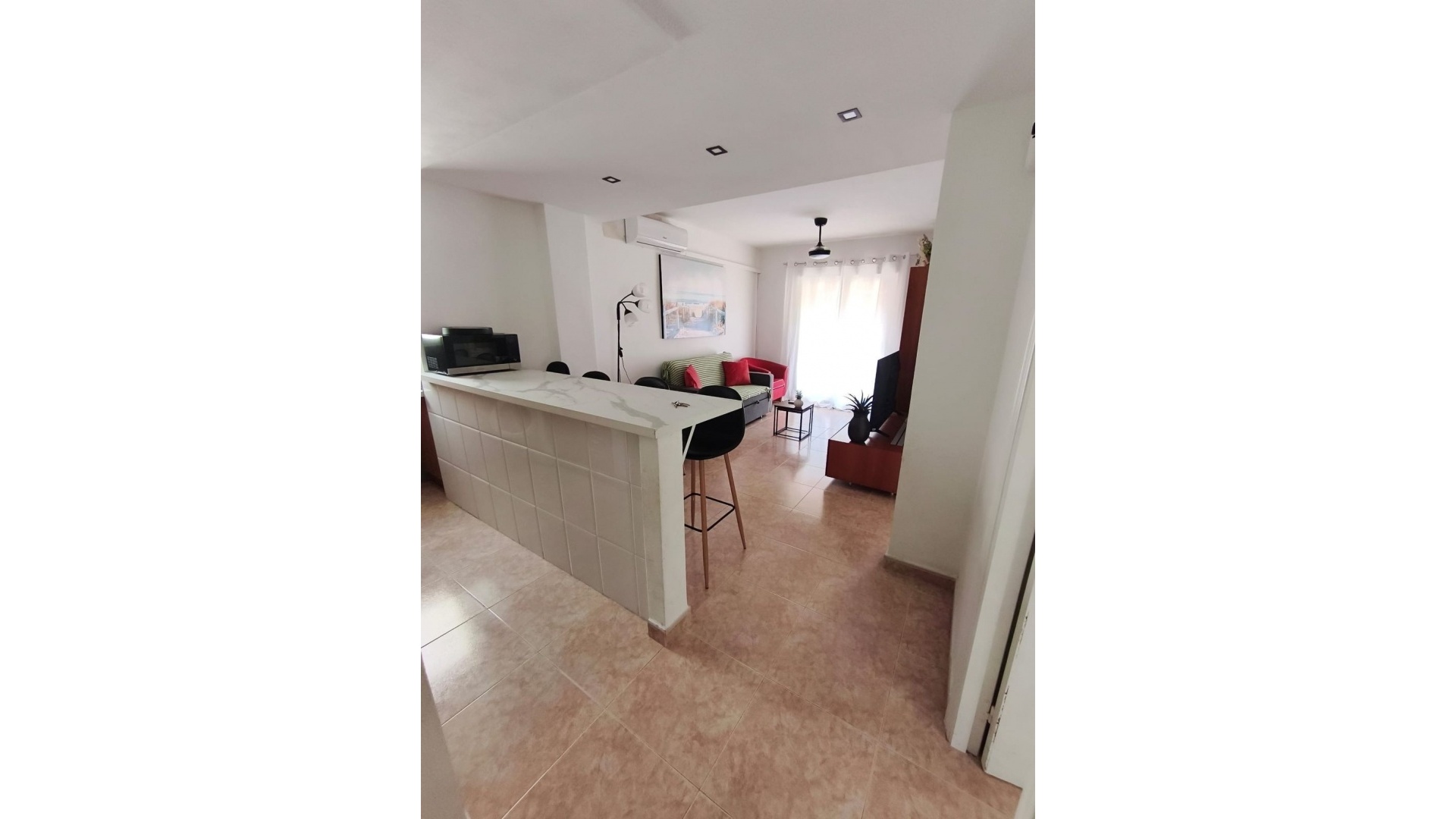 Resale - Apartment - Torrevieja - Torrevieja Centro