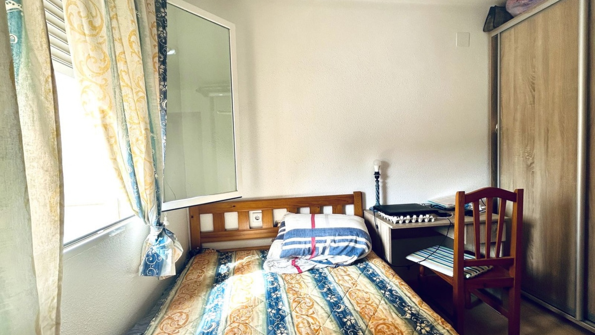 Resale - Apartment - Torrevieja - Torrevieja Centro