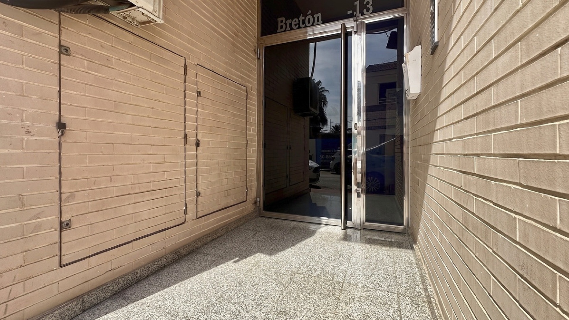 Resale - Apartment - Torrevieja - Torrevieja Centro