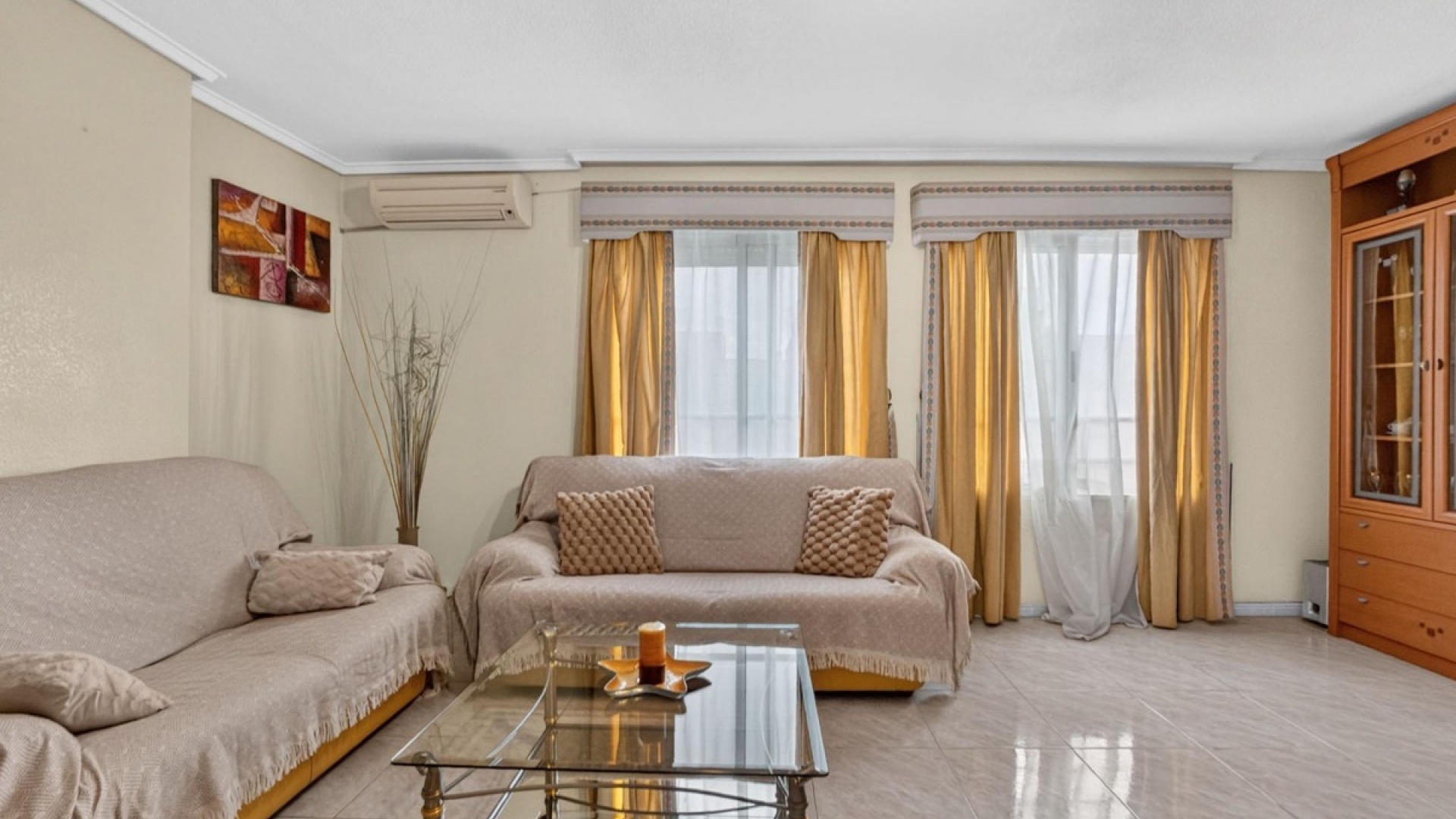 Resale - Apartment - Torrevieja - Torrevieja Centro