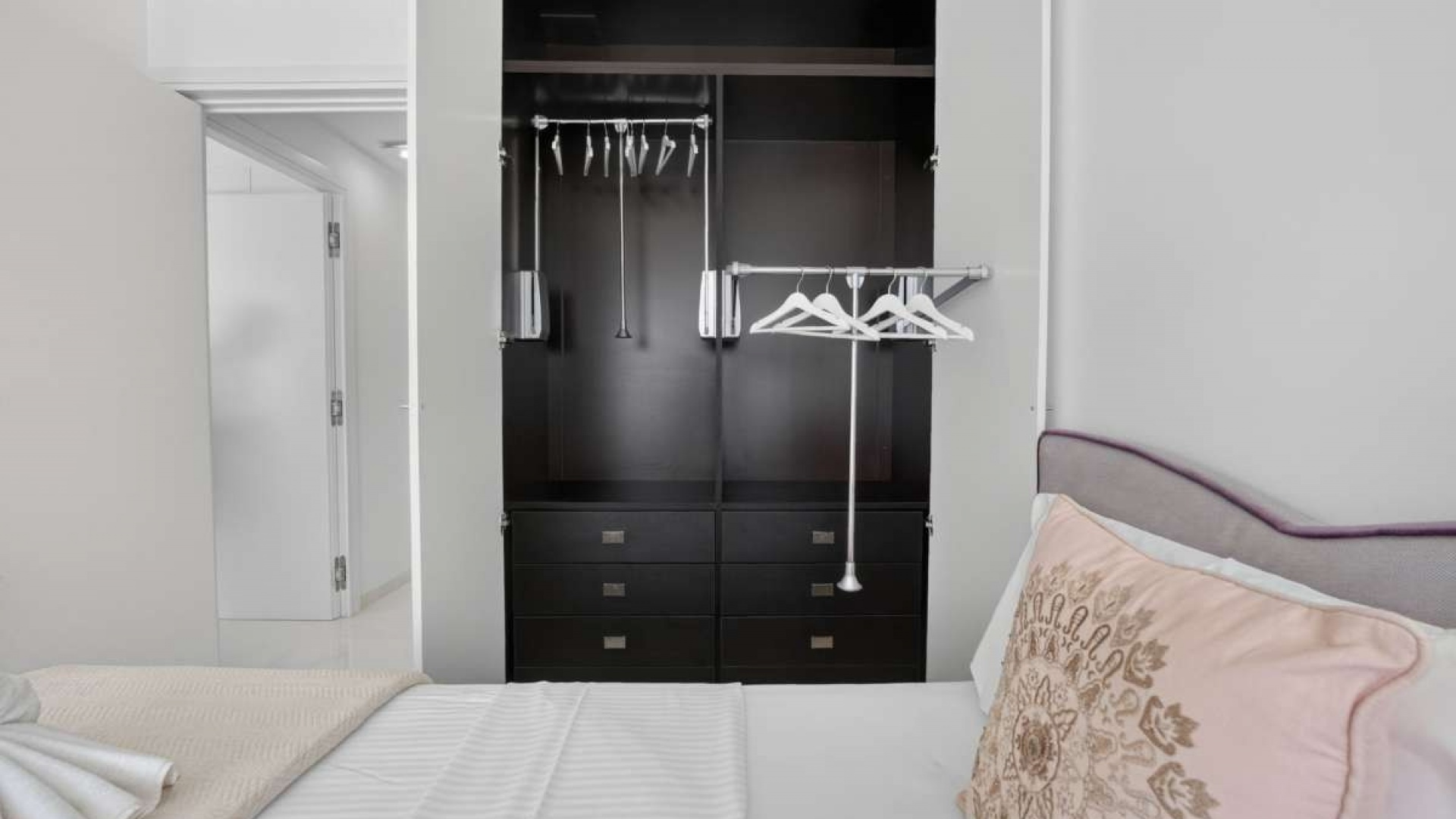 Resale - Apartment - Torrevieja - Torrevieja Centro