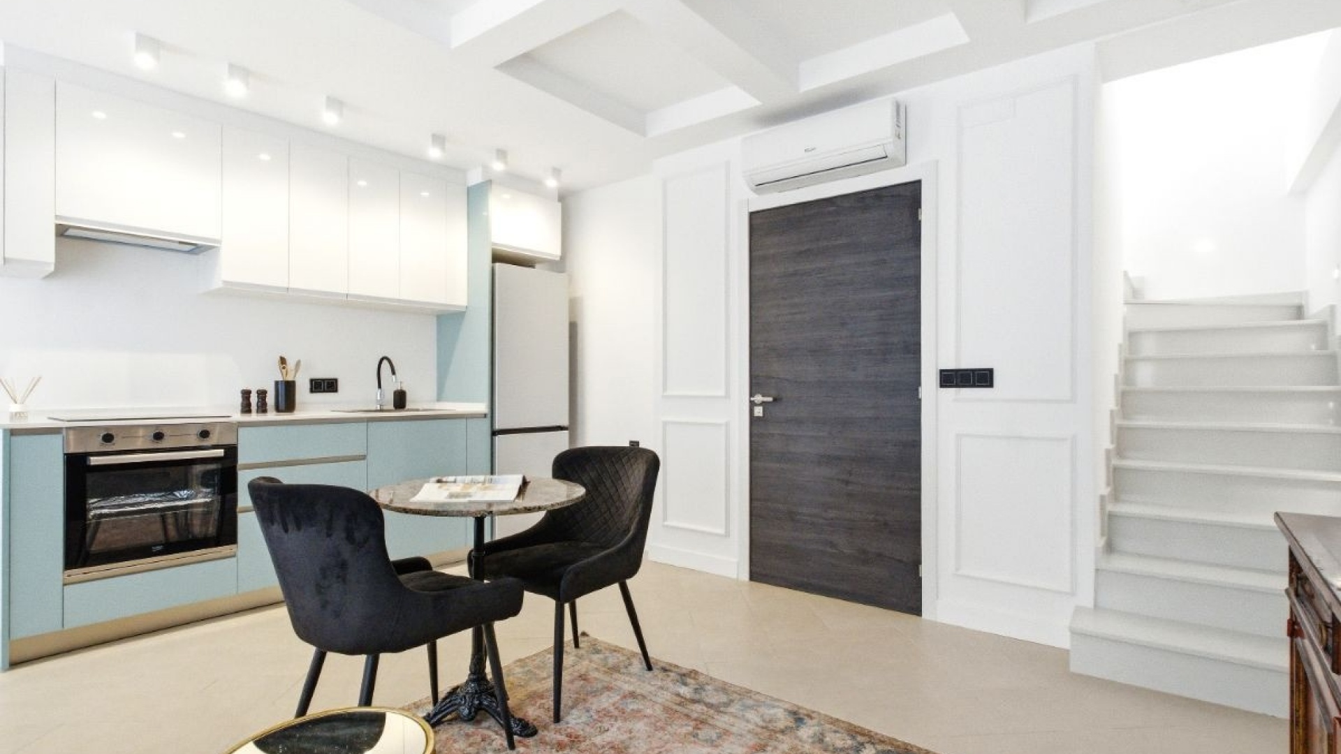 Resale - Apartment - Torrevieja - Torrevieja Centro