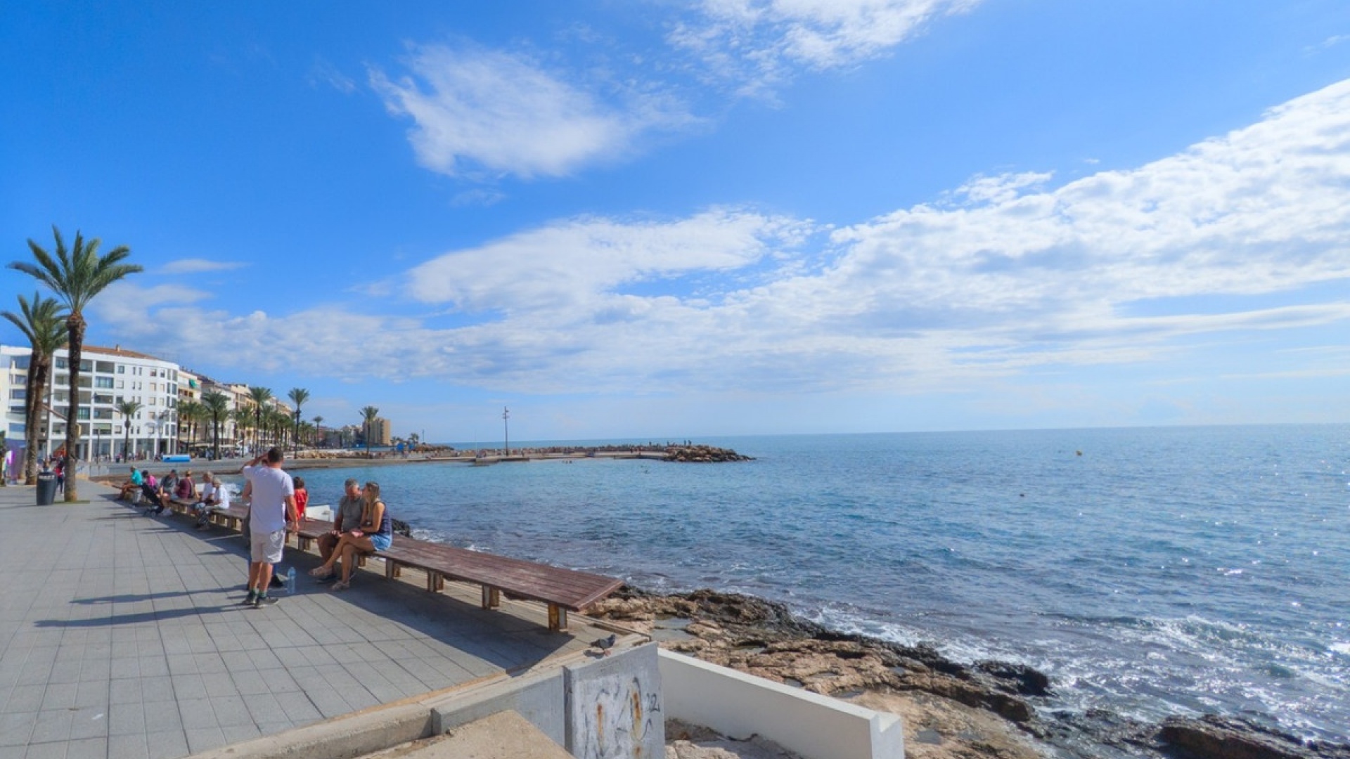 Resale - Apartment - Torrevieja - Torrevieja Centro