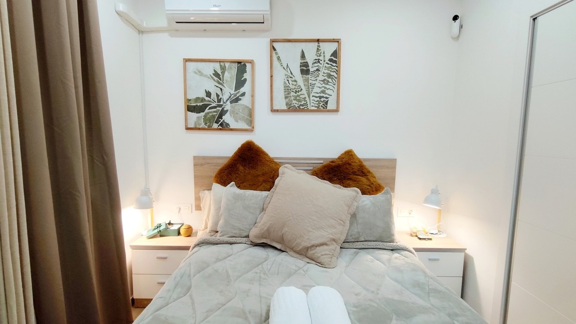 Resale - Apartment - Torrevieja - Torrevieja Centro