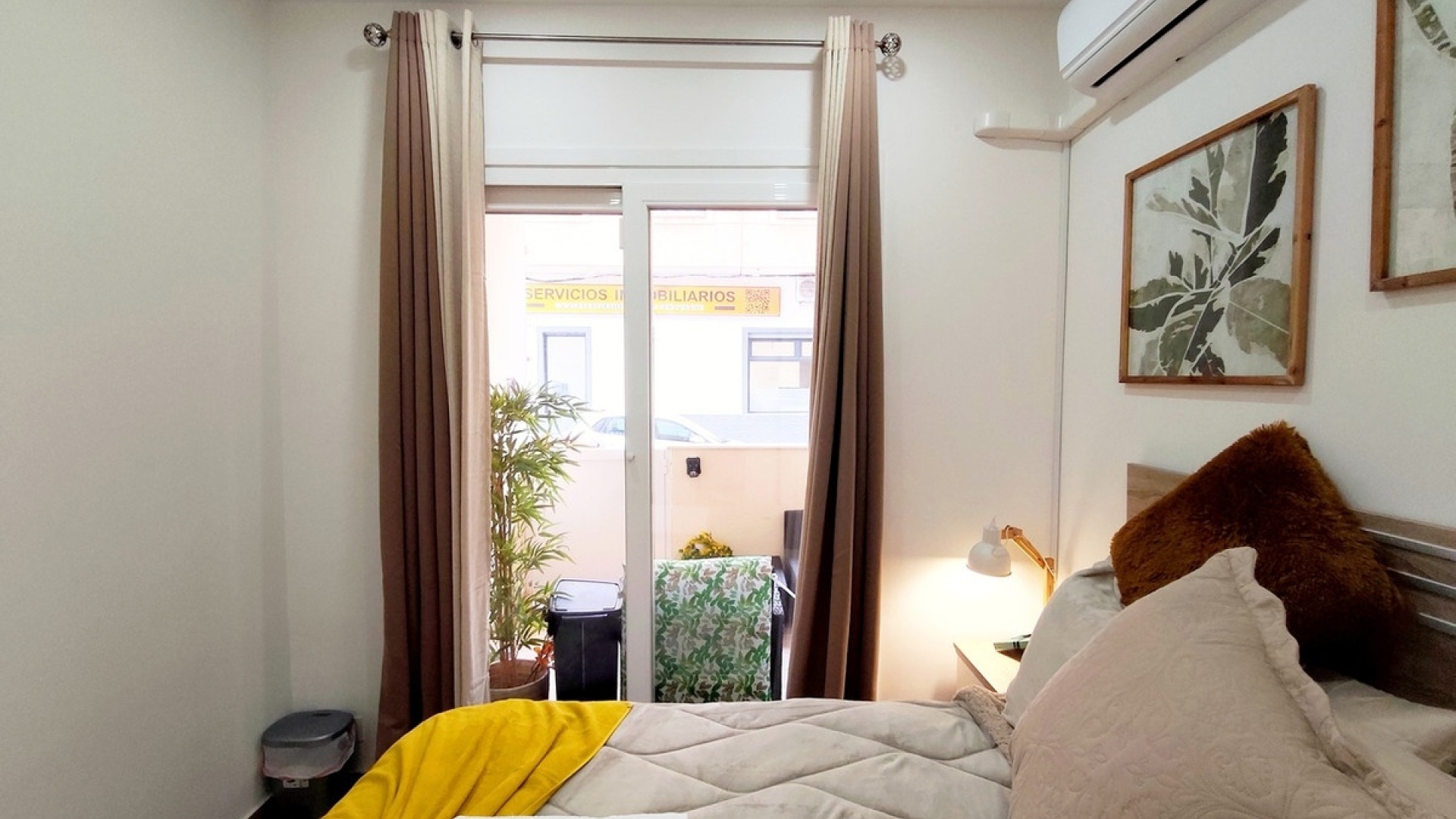 Resale - Apartment - Torrevieja - Torrevieja Centro