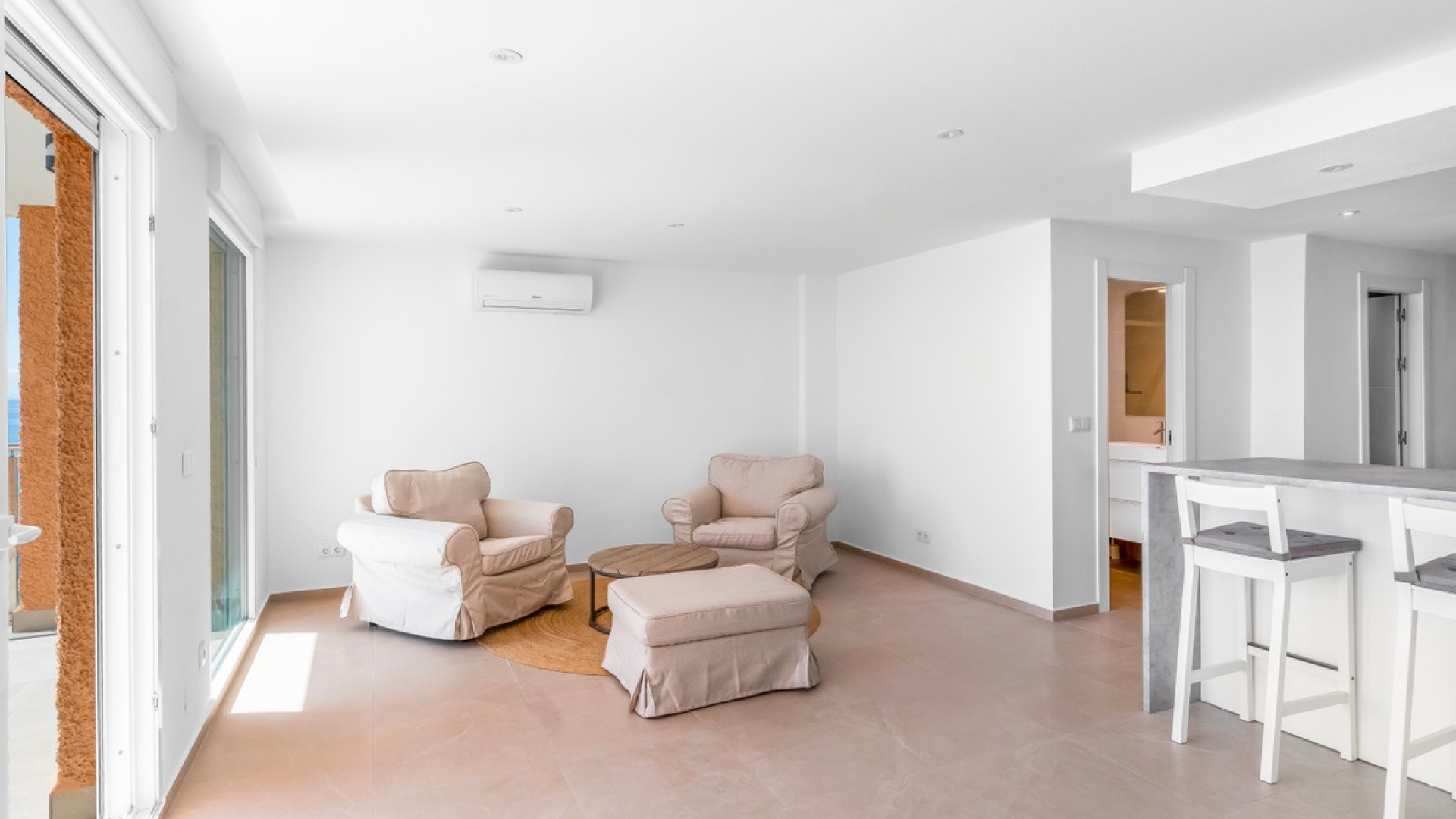 Resale - Apartment - Torrevieja - Torrevieja Centro