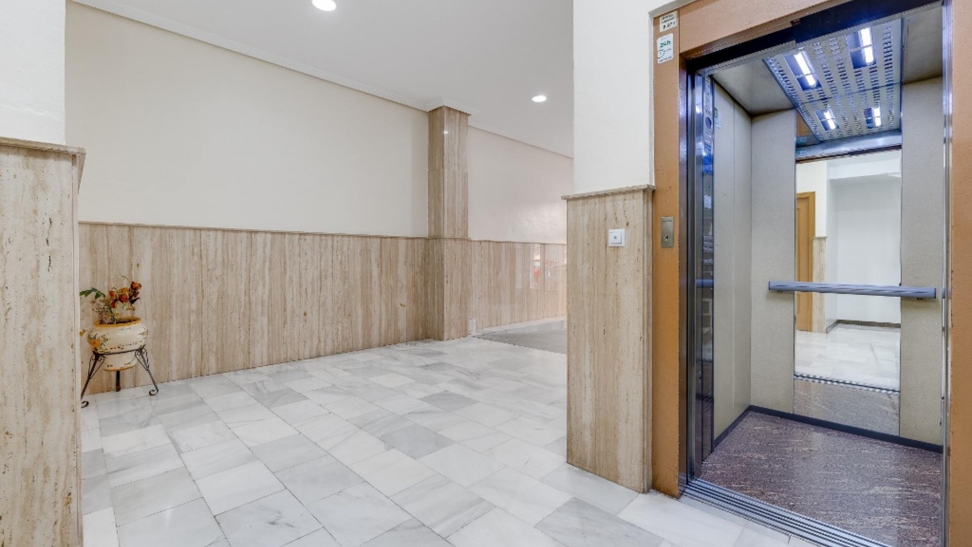 Resale - Apartment - Torrevieja