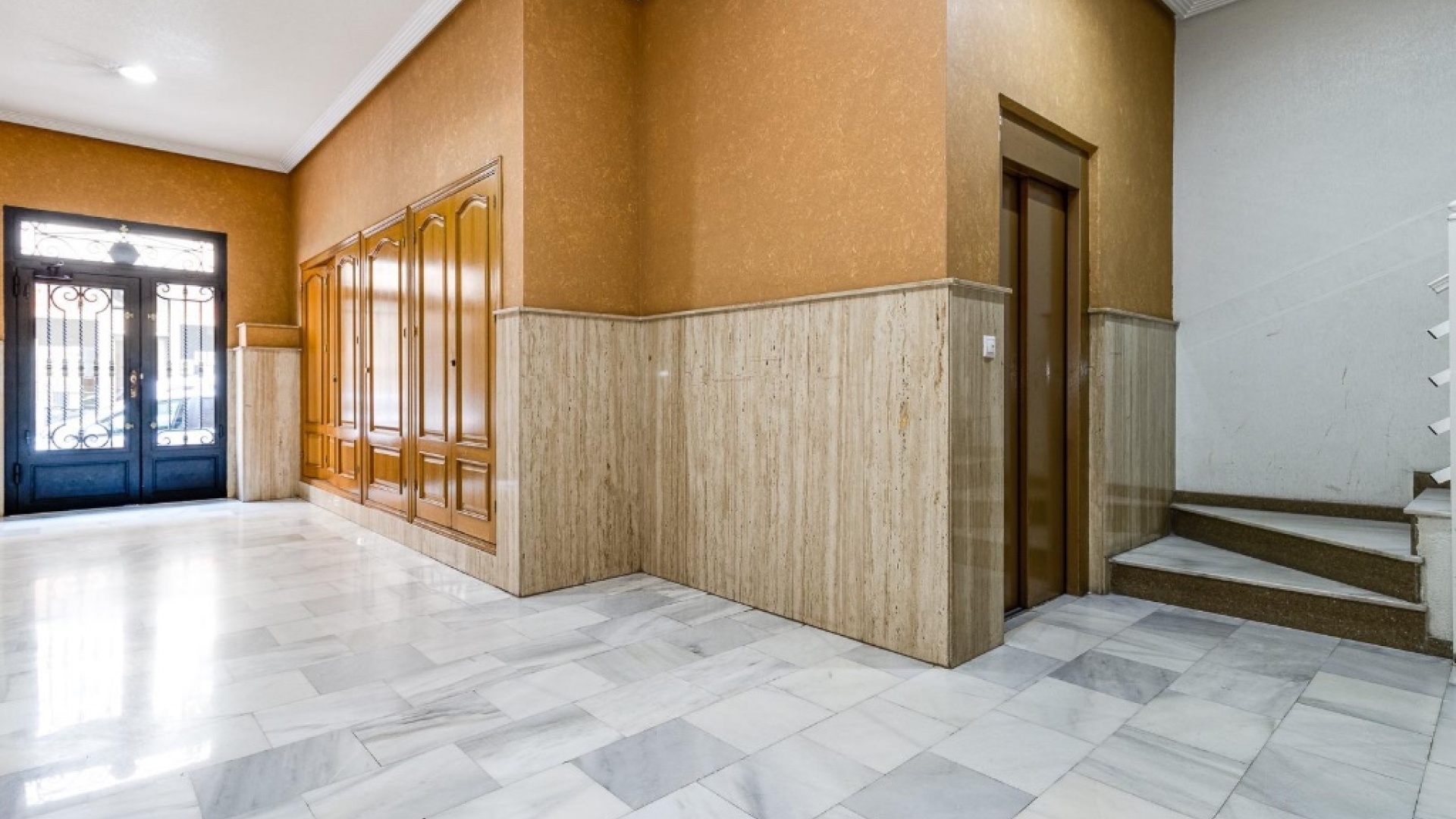 Resale - Apartment - Torrevieja