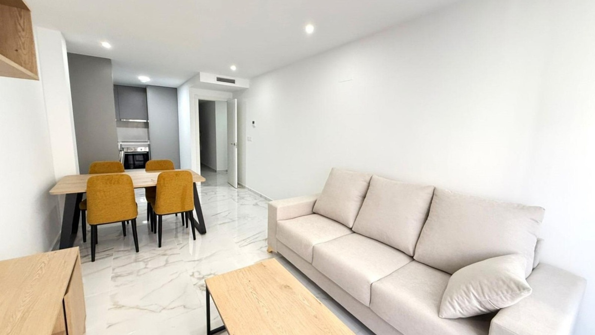 Resale - Apartment - Torrevieja