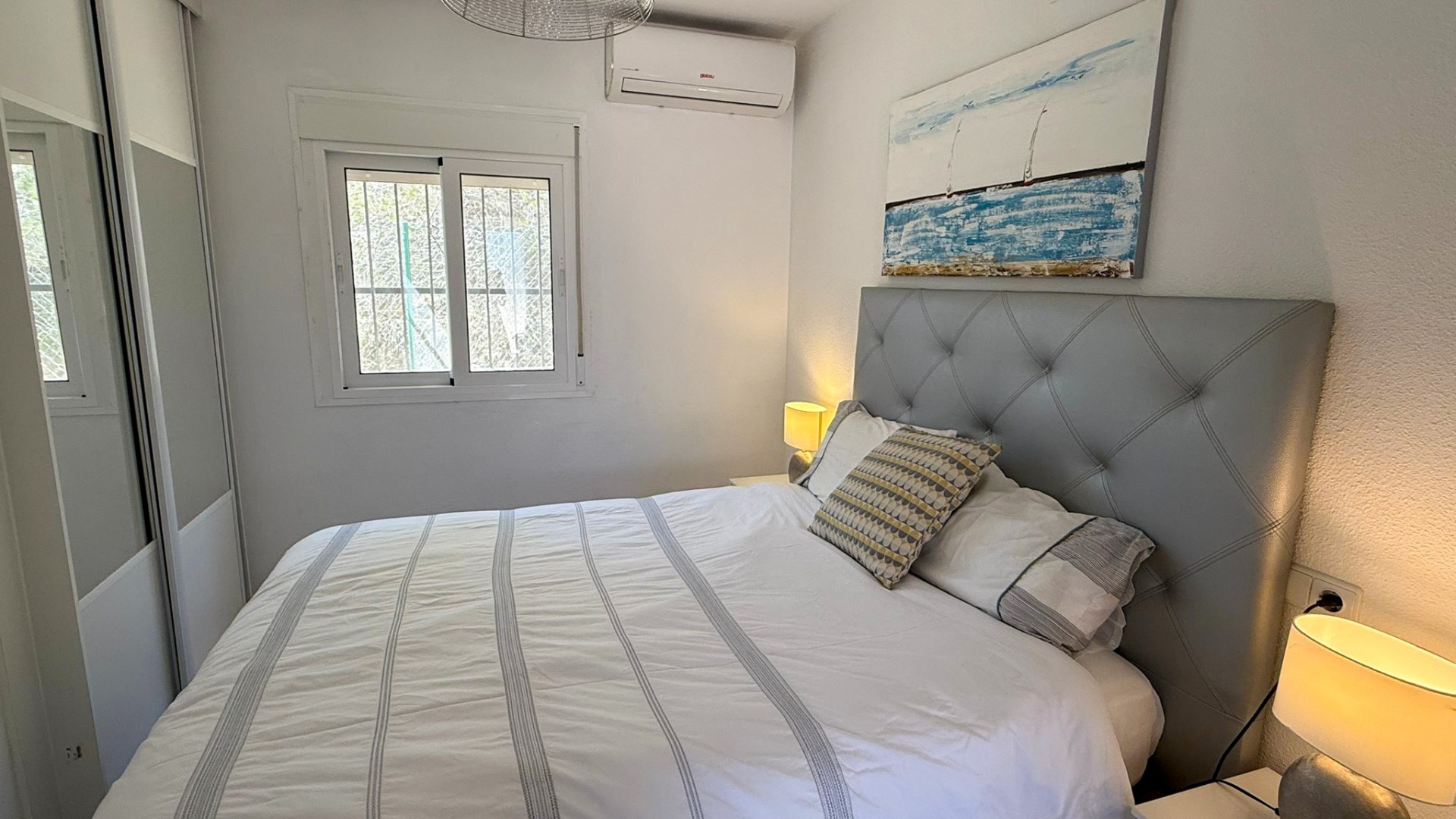 Resale - Apartment - Villamartin - Costa Blanca South