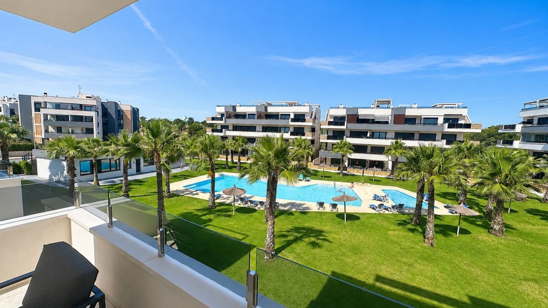 Resale - Apartment - Villamartin - Costa Blanca South