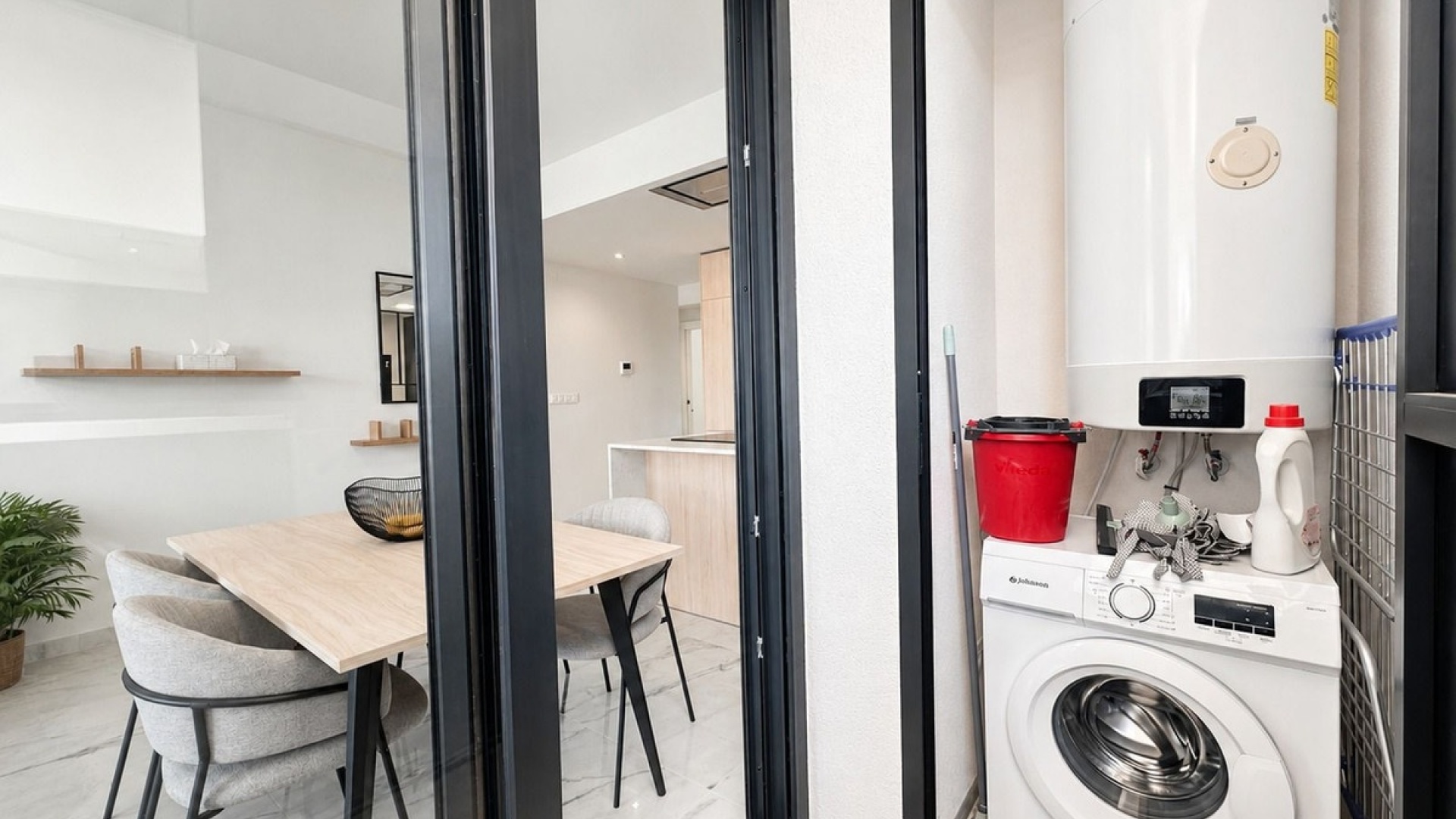 Resale - Apartment - Villamartin - Costa Blanca South