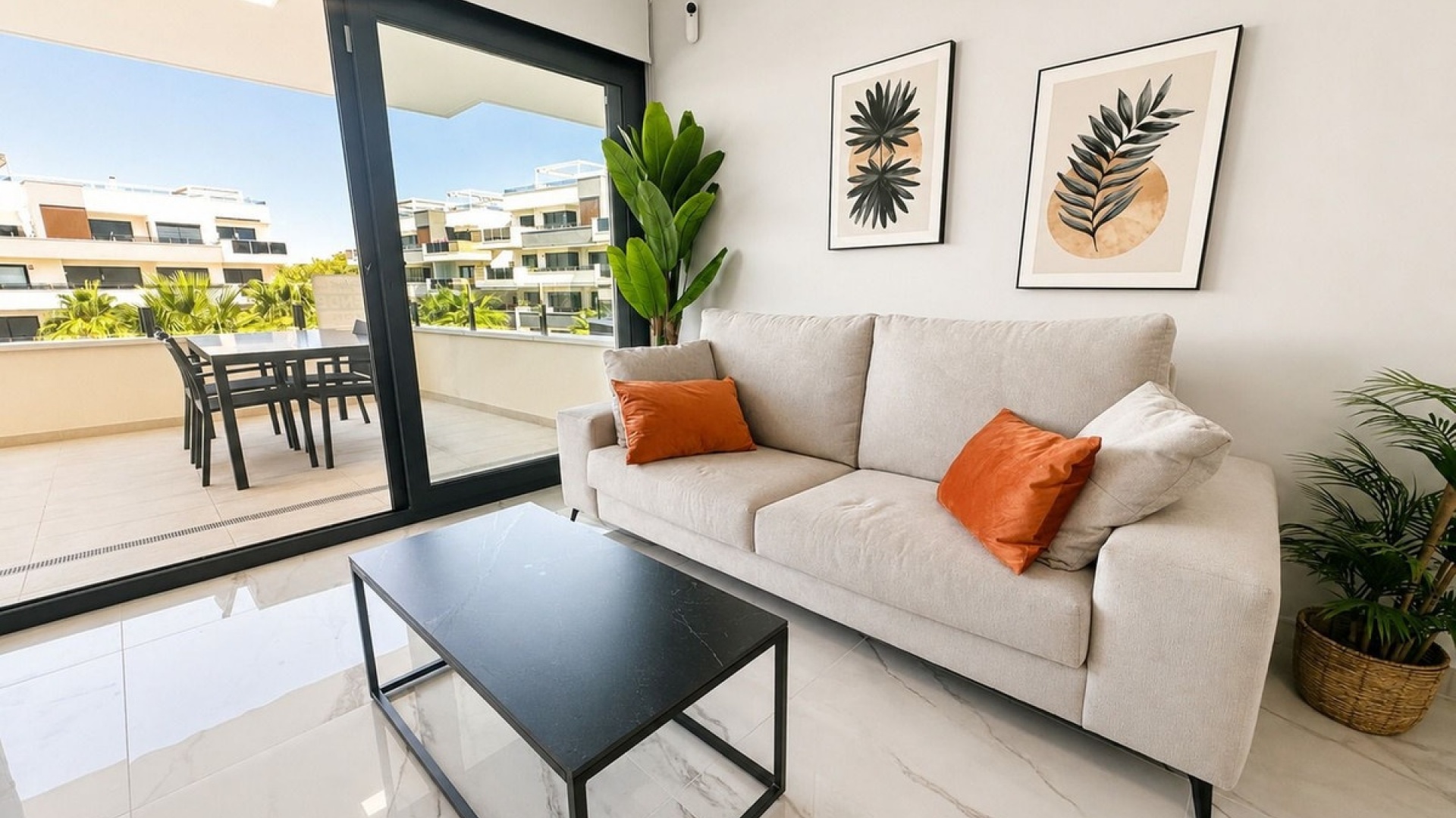 Resale - Apartment - Villamartin - Costa Blanca South