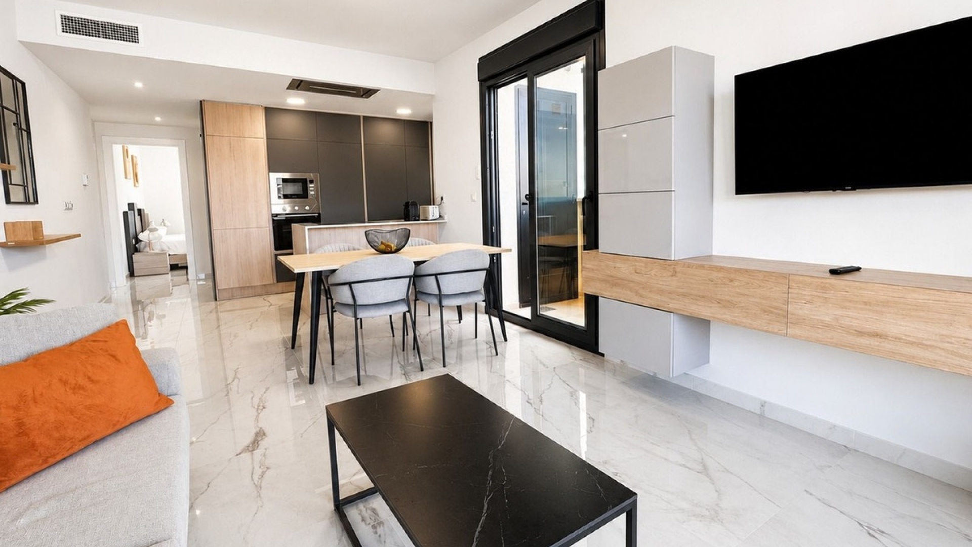 Resale - Apartment - Villamartin - Costa Blanca South