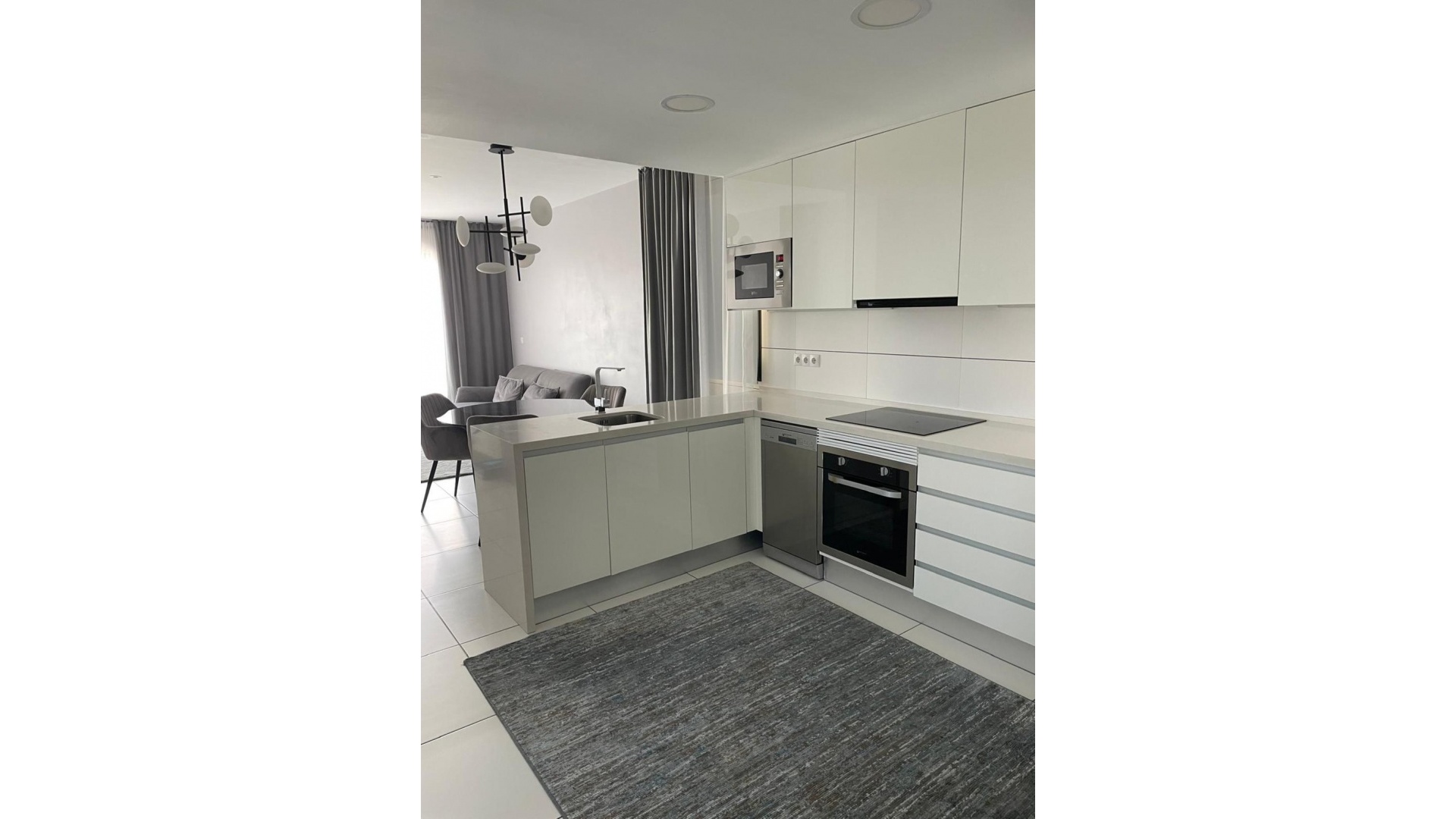 Resale - Apartment - Villamartin - Costa Blanca South