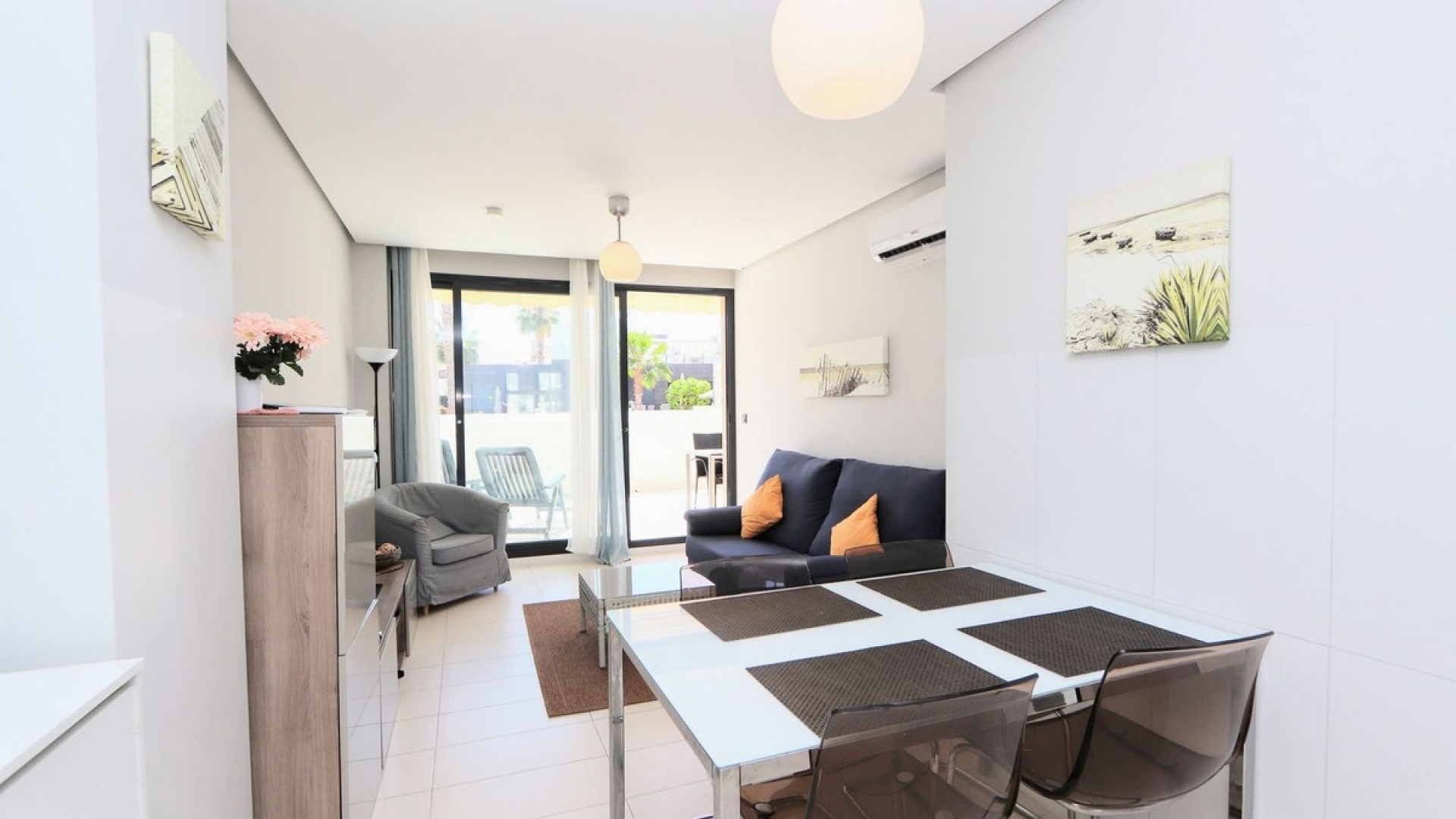 Resale - Apartment - Villamartin - Costa Blanca South