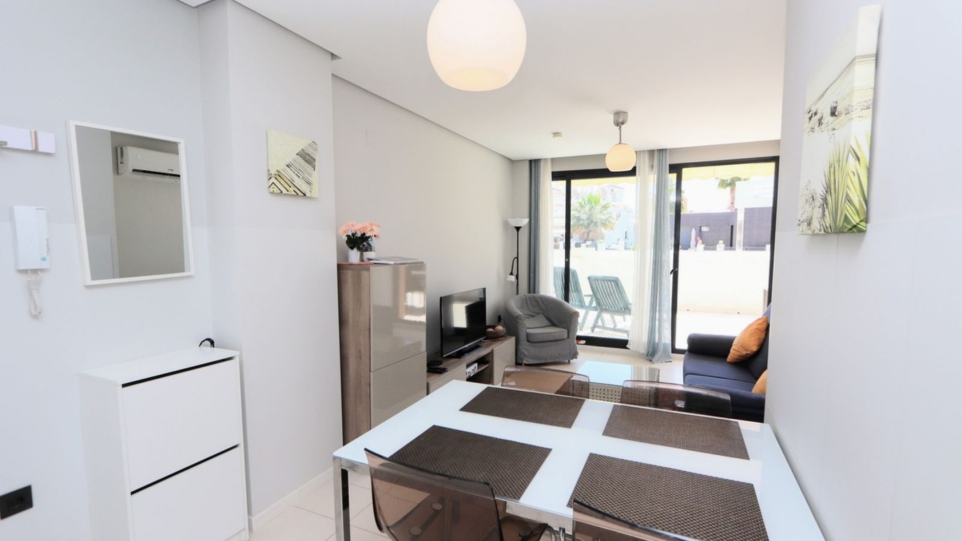 Resale - Apartment - Villamartin - Costa Blanca South