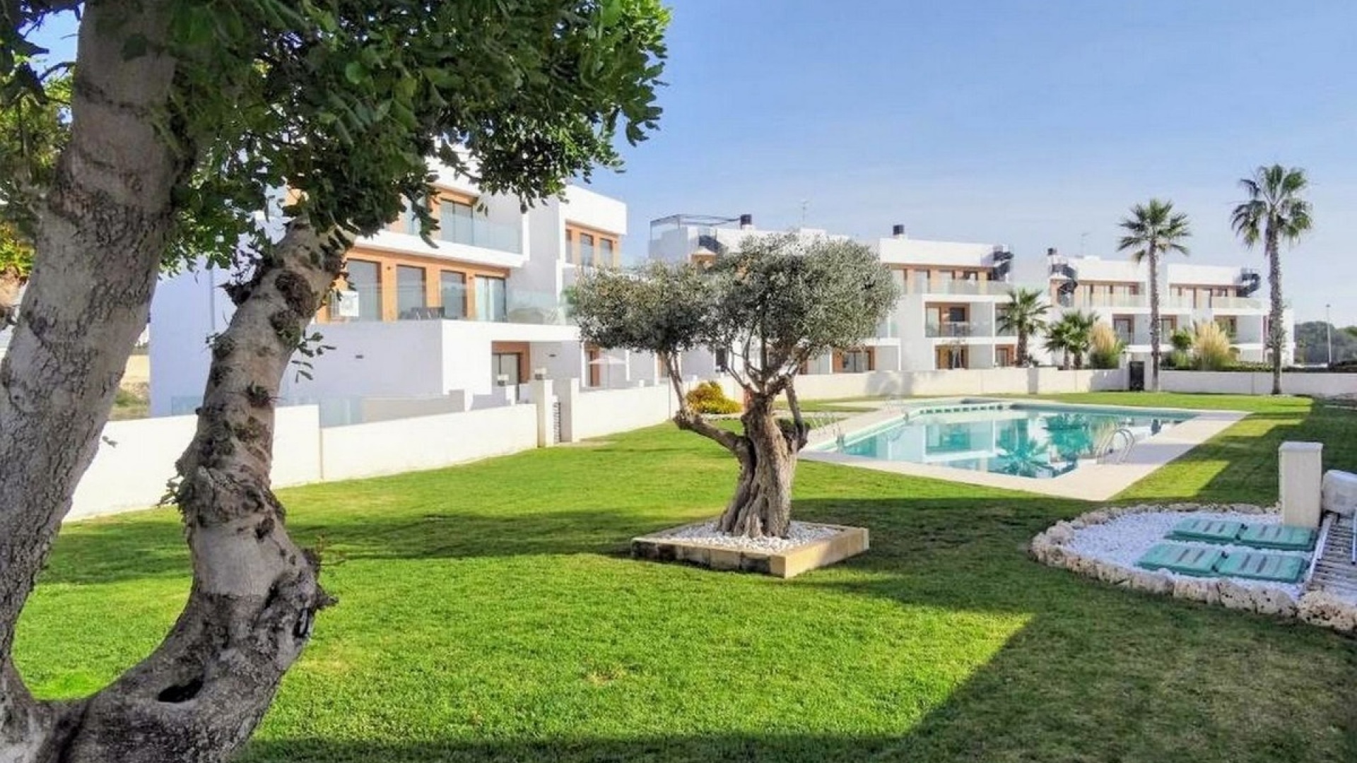 Resale - Apartment - Villamartin - Costa Blanca South