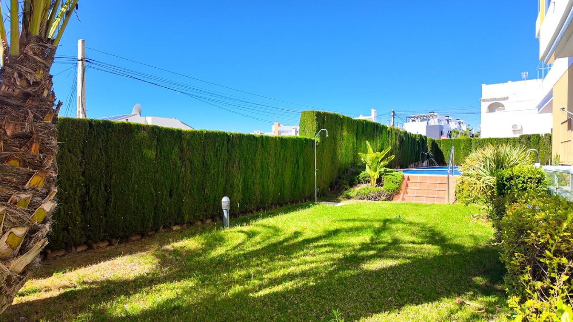 Resale - Apartment - Villamartin - Costa Blanca South