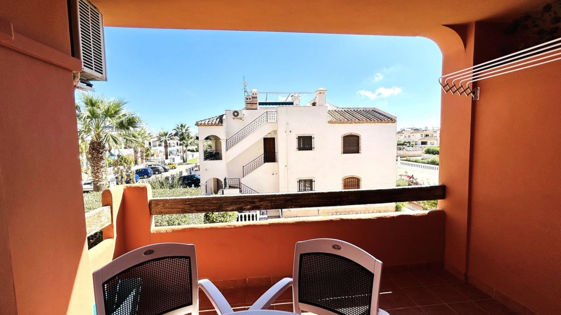 Resale - Apartment - Villamartin - Costa Blanca South