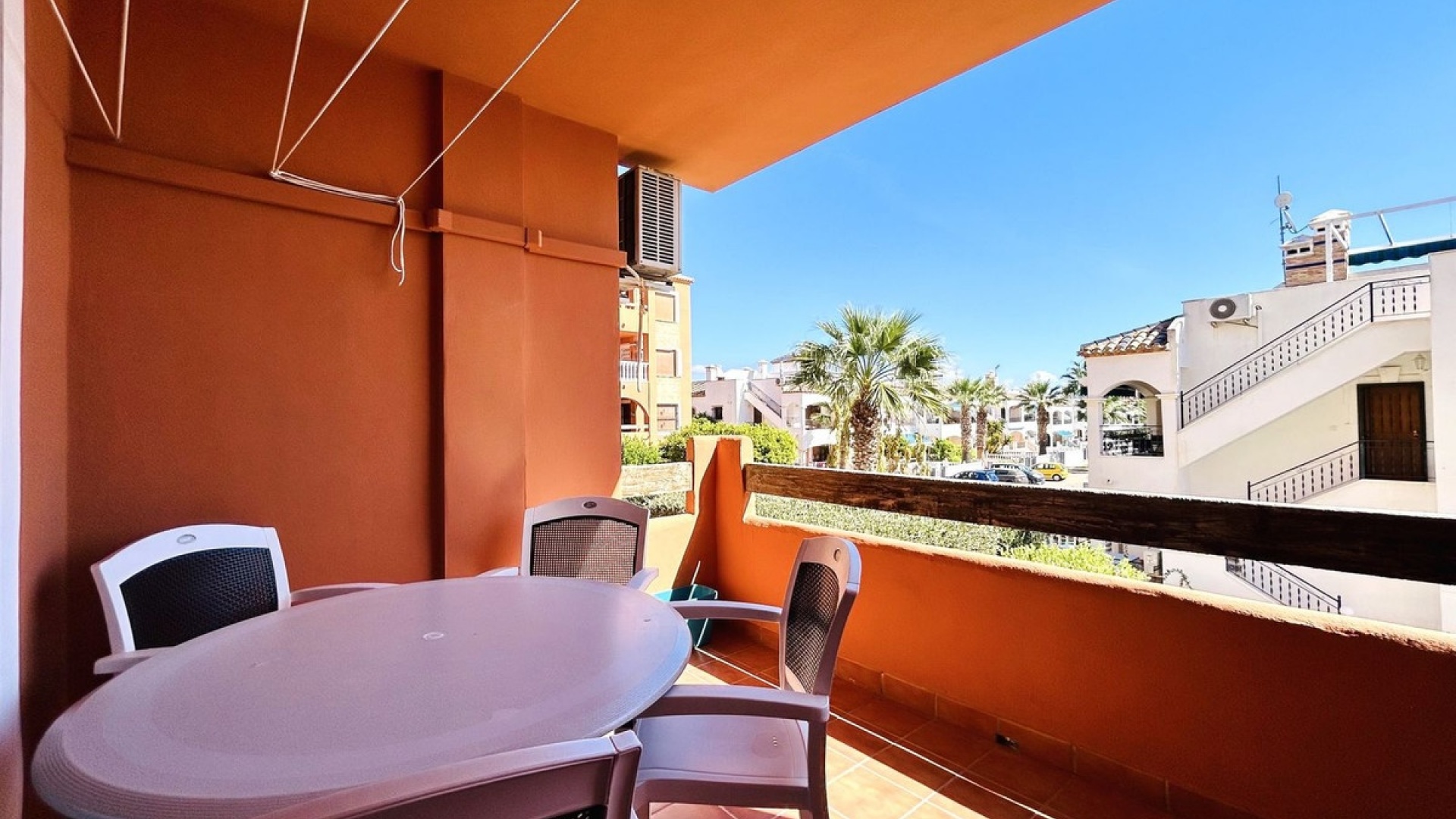 Resale - Apartment - Villamartin - Costa Blanca South