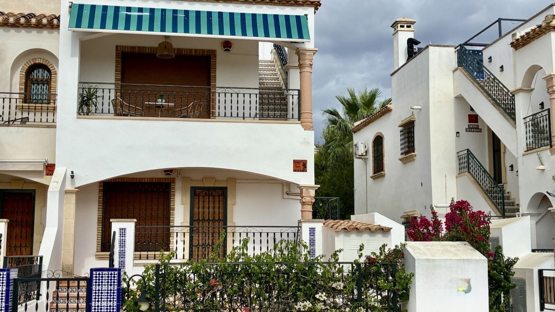 Resale - Apartment - Villamartin - Costa Blanca South