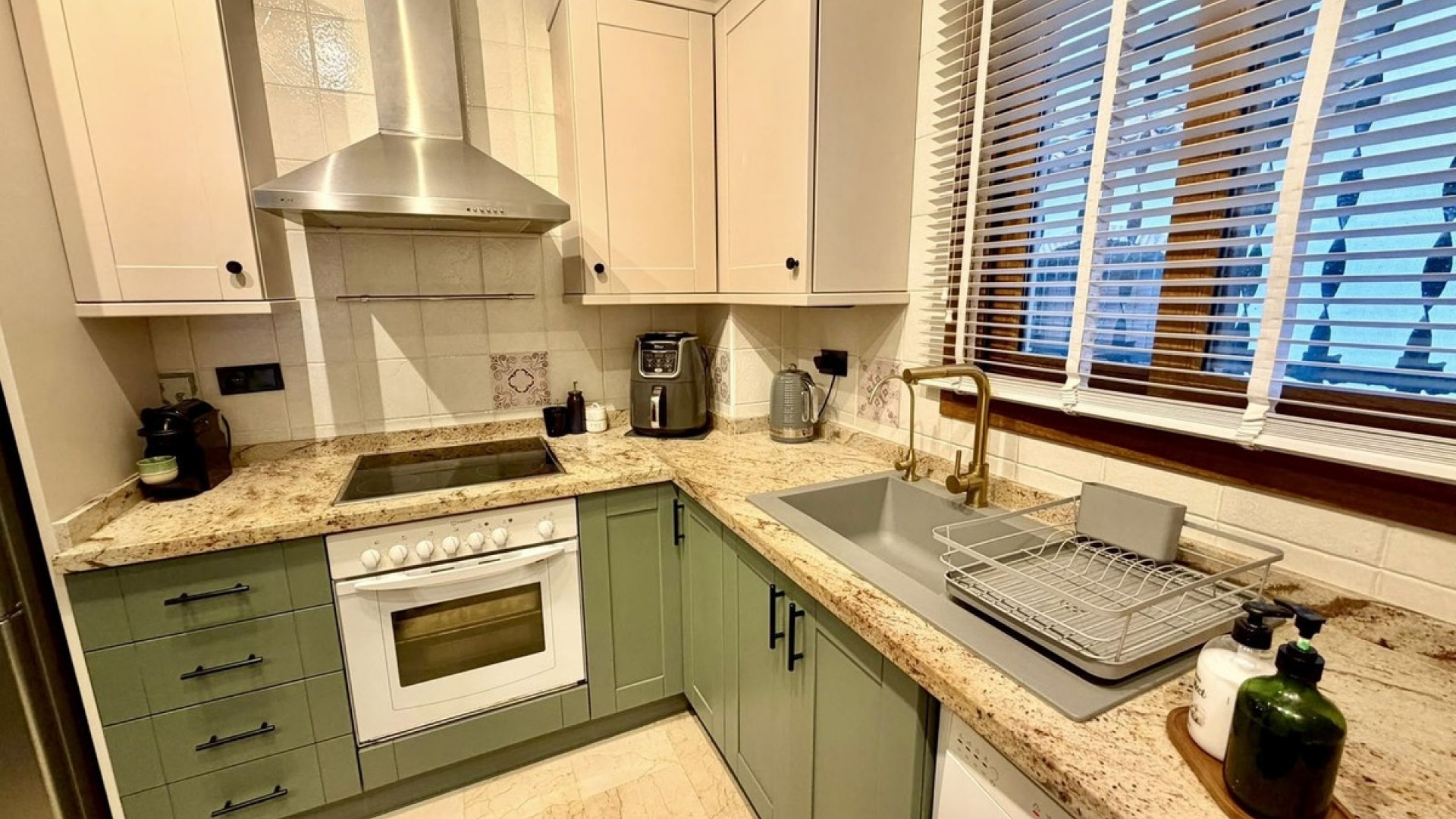 Resale - Apartment - Villamartin - Costa Blanca South