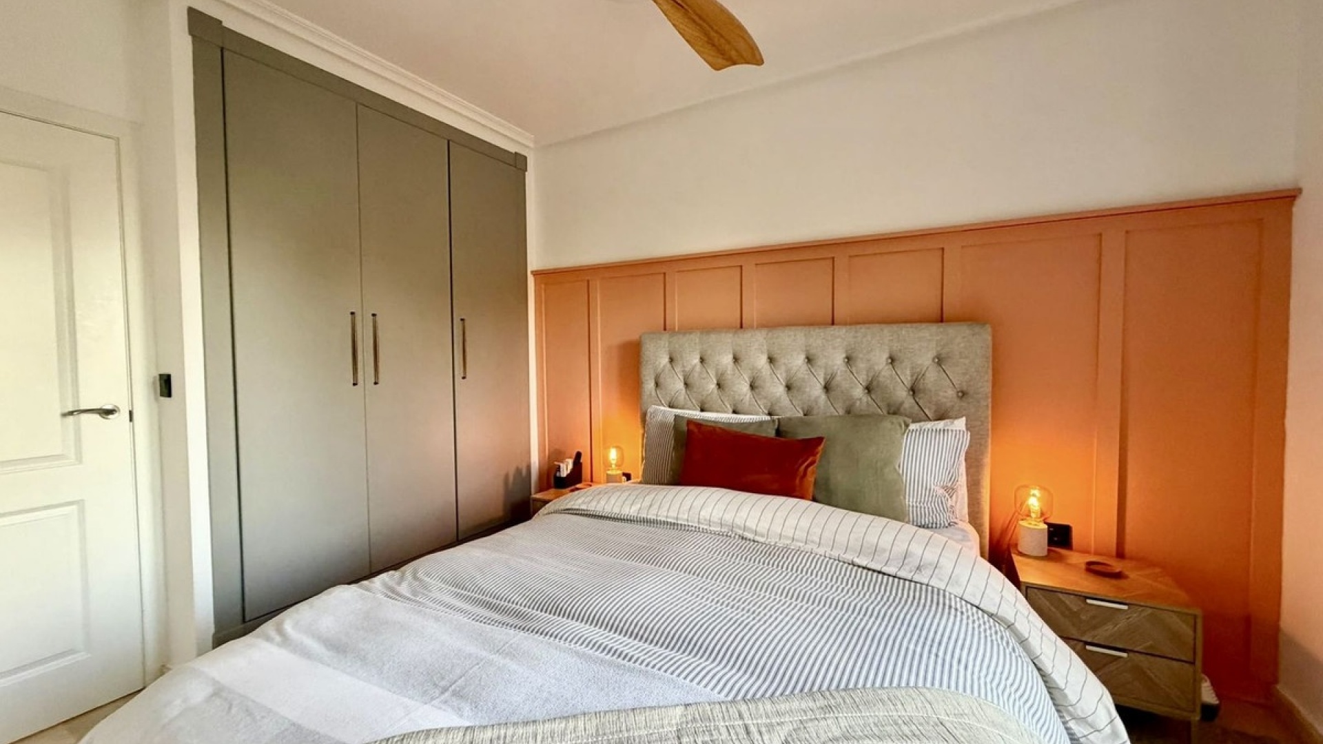 Resale - Apartment - Villamartin - Costa Blanca South