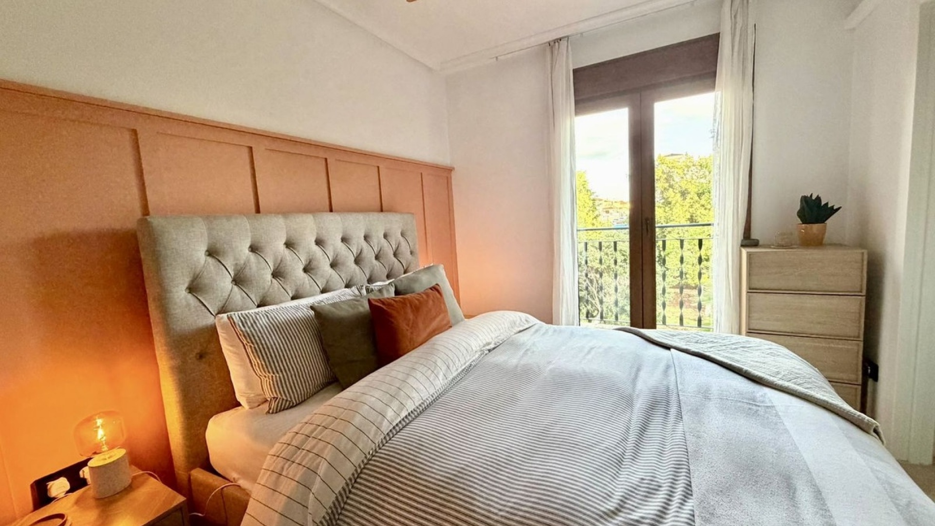 Resale - Apartment - Villamartin - Costa Blanca South
